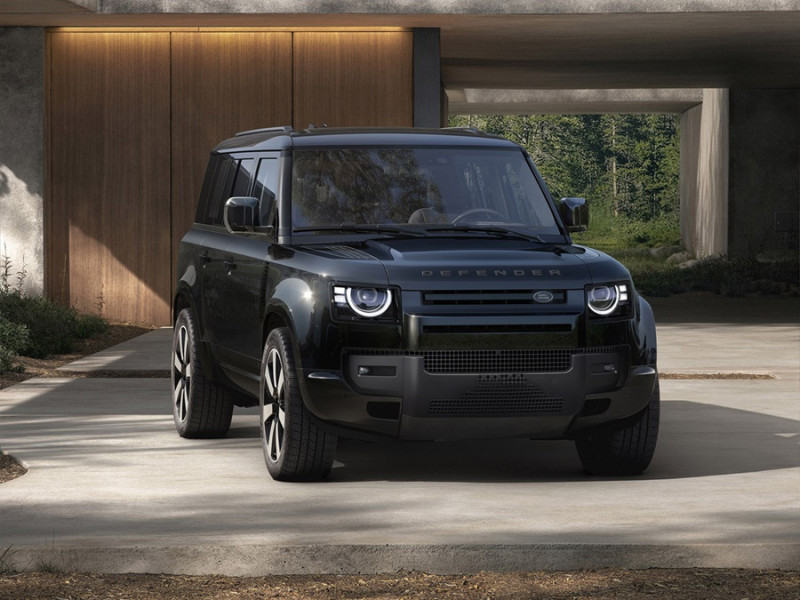 Land Rover Defender 130