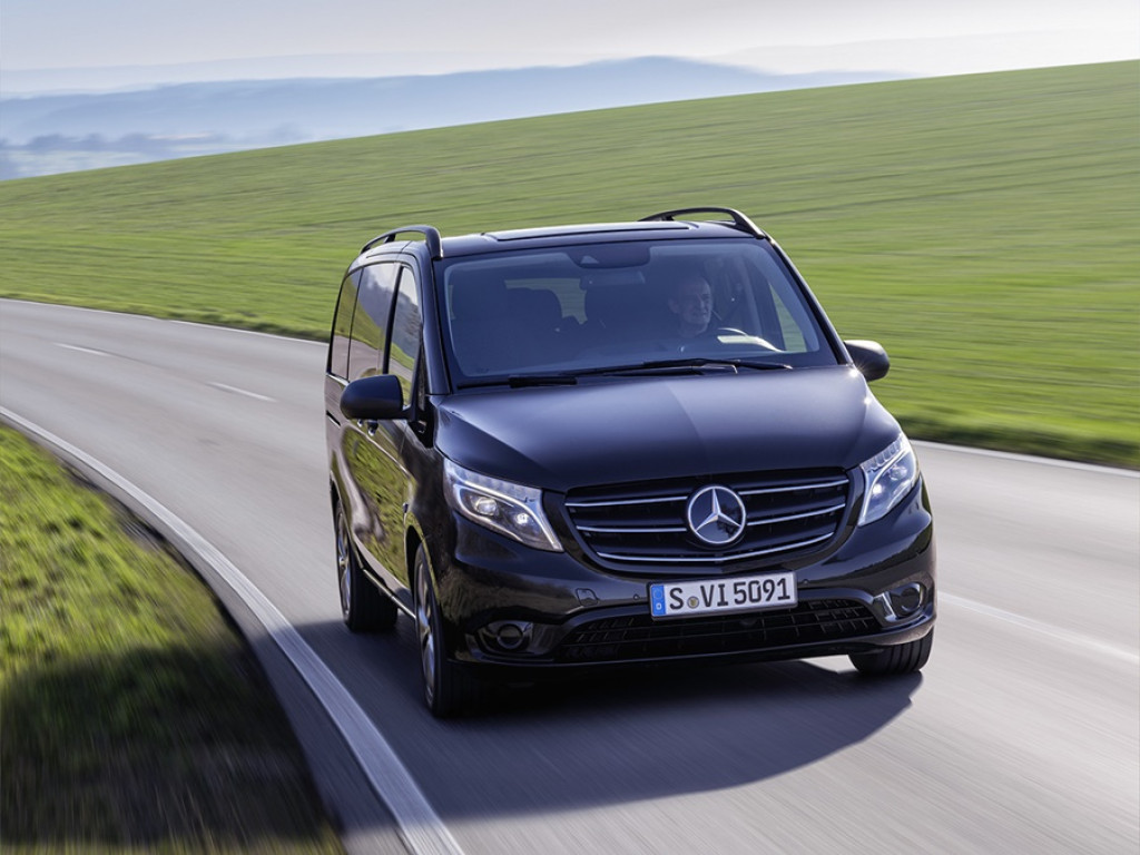 Мерседес vito tourer