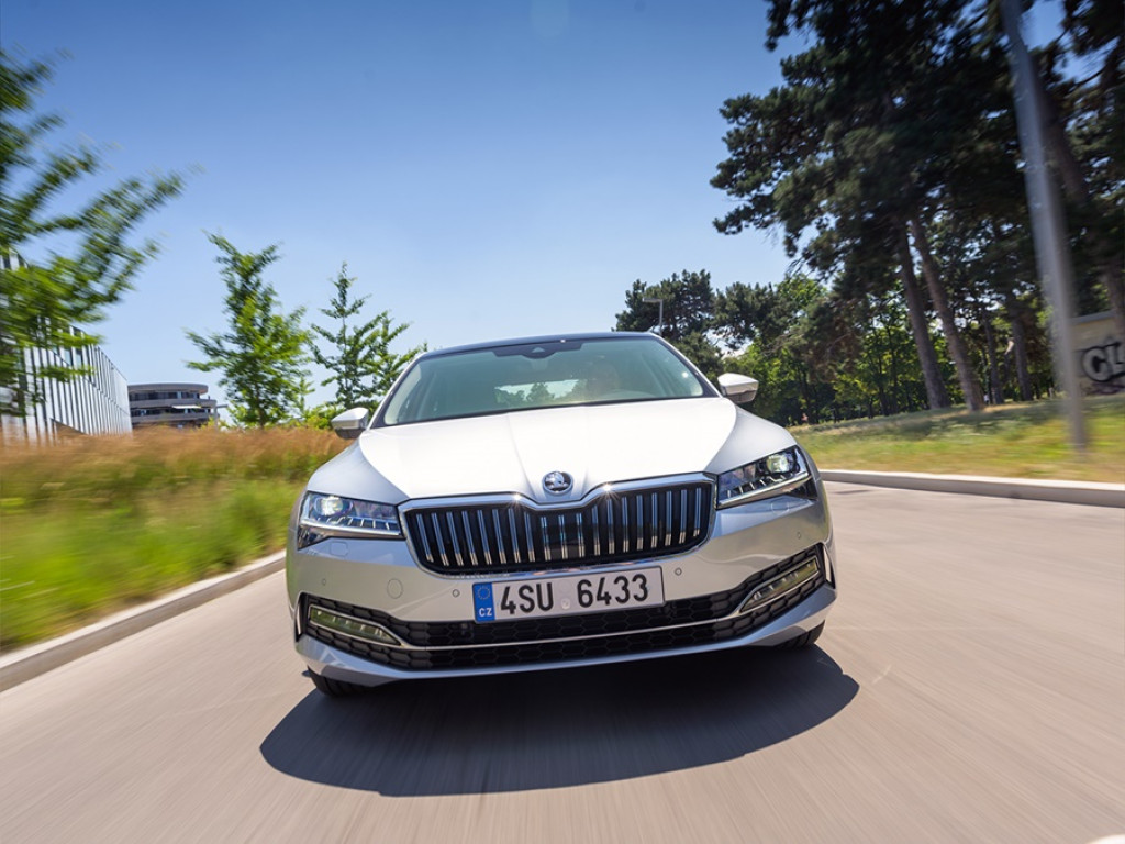Skoda superb 1