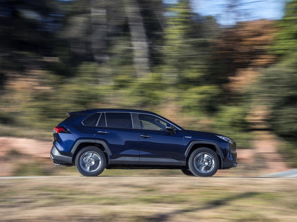 Toyota rav4 drive2 Toyota rav4 drive2