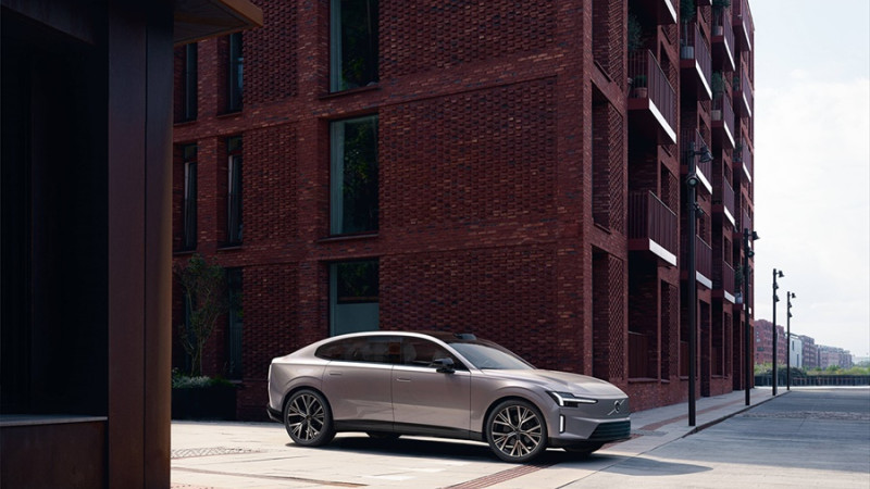 Volvo ES90